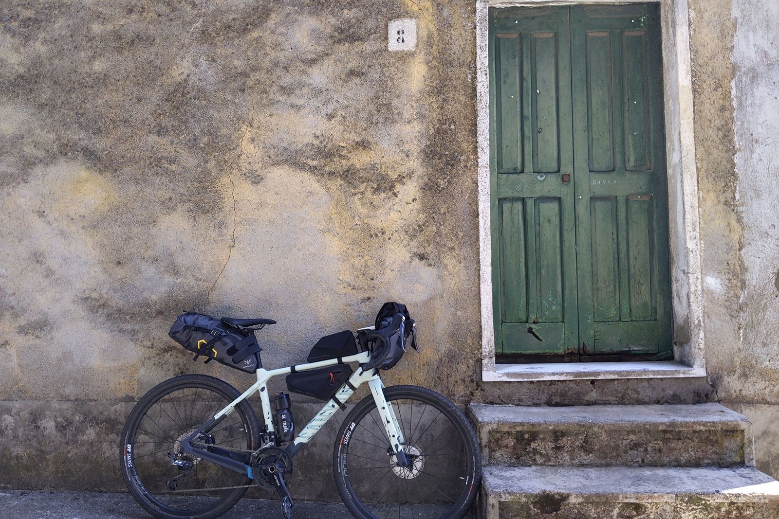 Pollino, bici nel borgo
